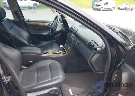 2007 Mercedes-Benz C 230 Sport from USA, damaged, VIN WDBRF52HX7F907706